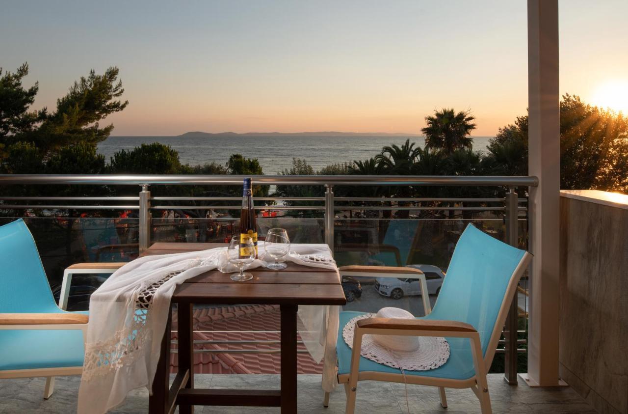Sunset Studios - Suites With Seaview & Back Side Apartements Toroni Eksteriør bilde