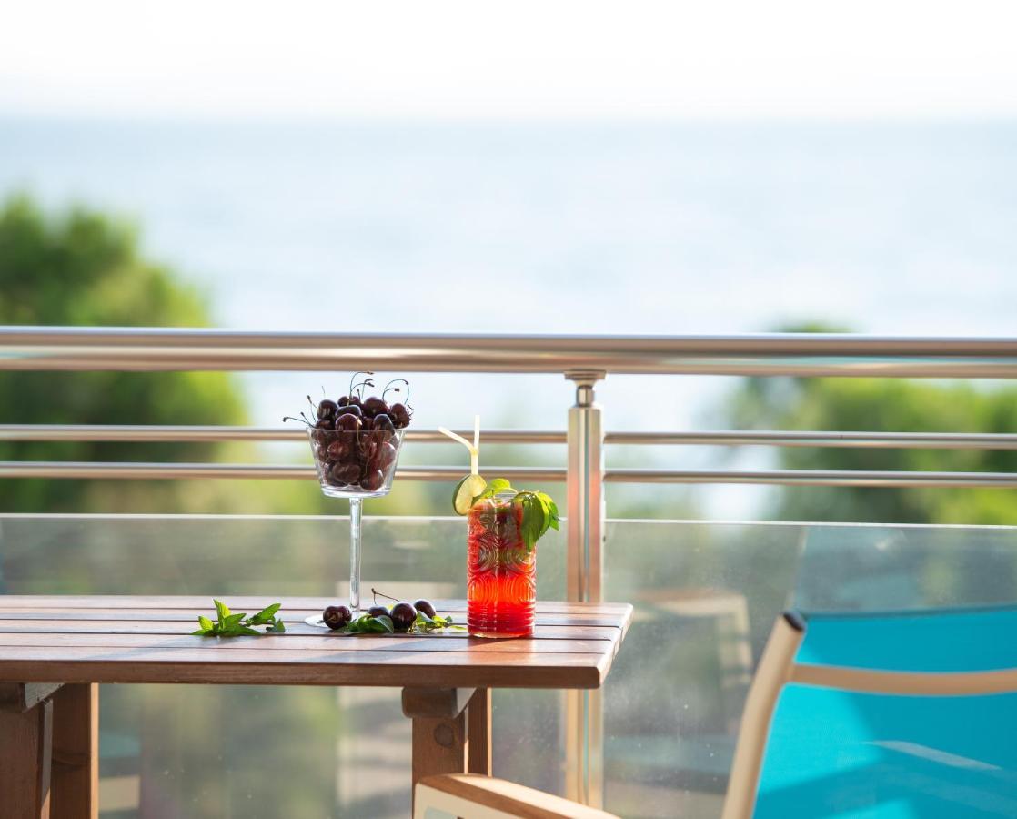 Sunset Studios - Suites With Seaview & Back Side Apartements Toroni Eksteriør bilde