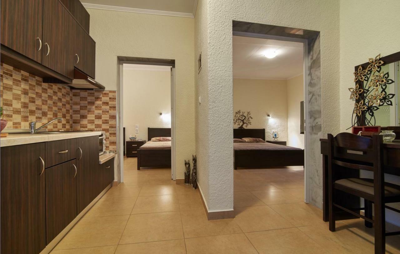 Sunset Studios - Suites With Seaview & Back Side Apartements Toroni Eksteriør bilde